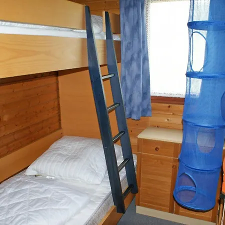 Blockhaus Mit Schoenem Grundstueck